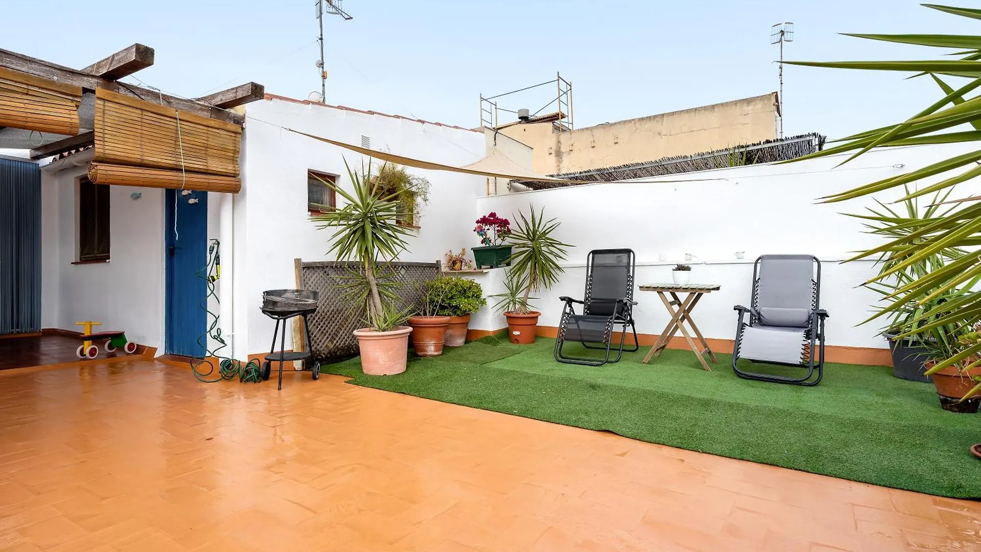 Super Terraza Apartamento Amposta Espanha
